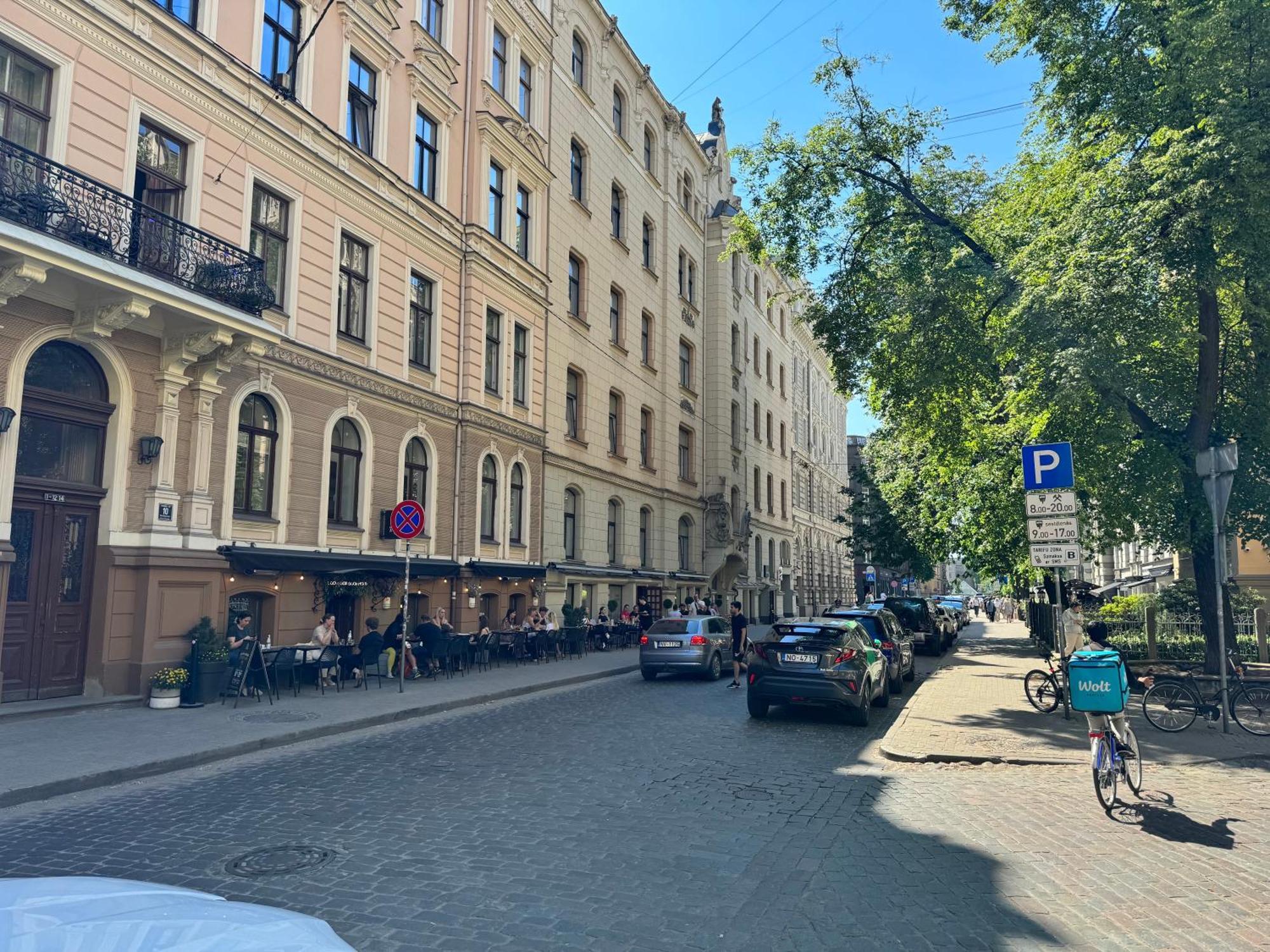 Lejlighed In Art Nouveau District Riga