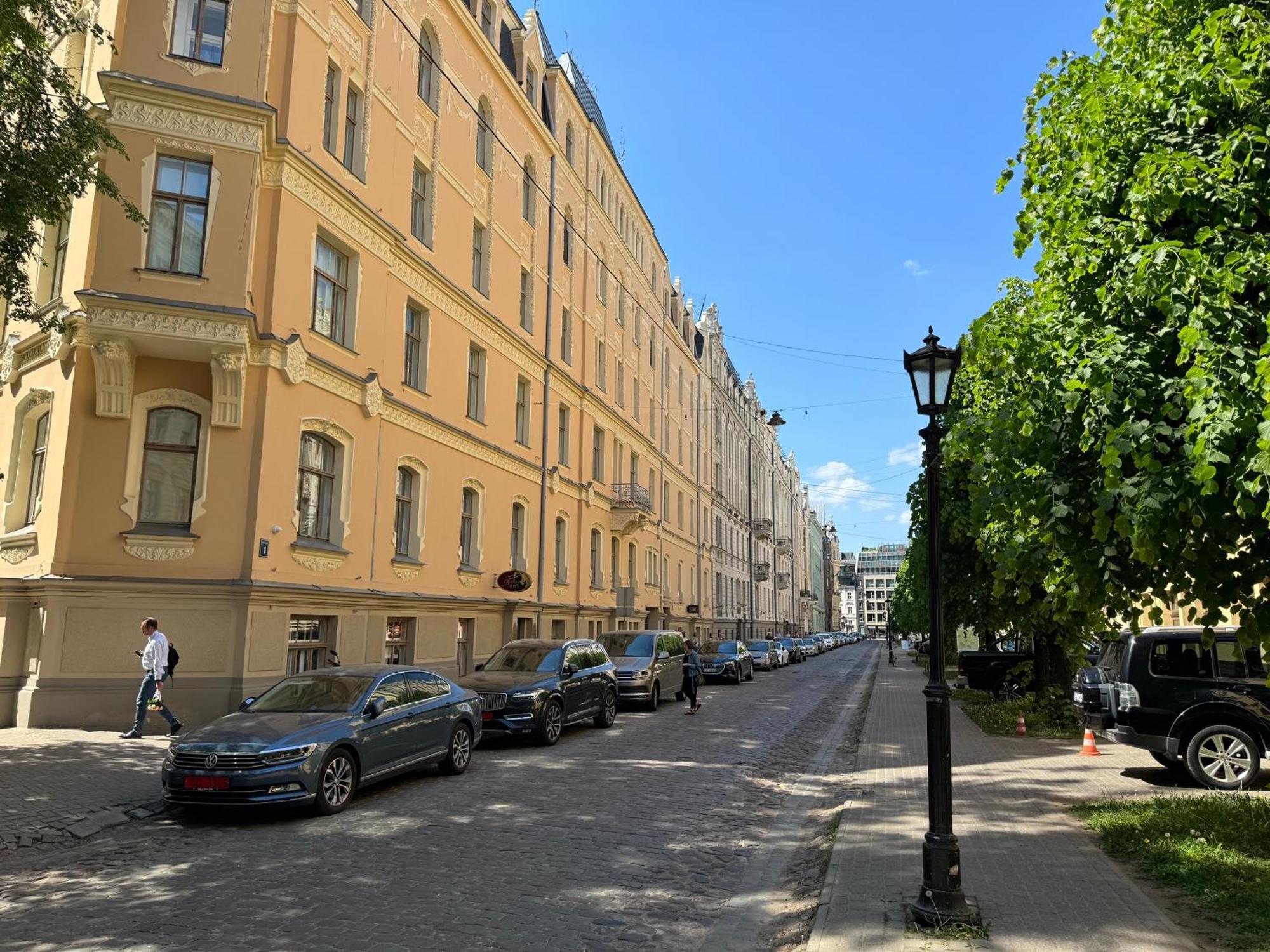 Appartement In Art Nouveau District Riga